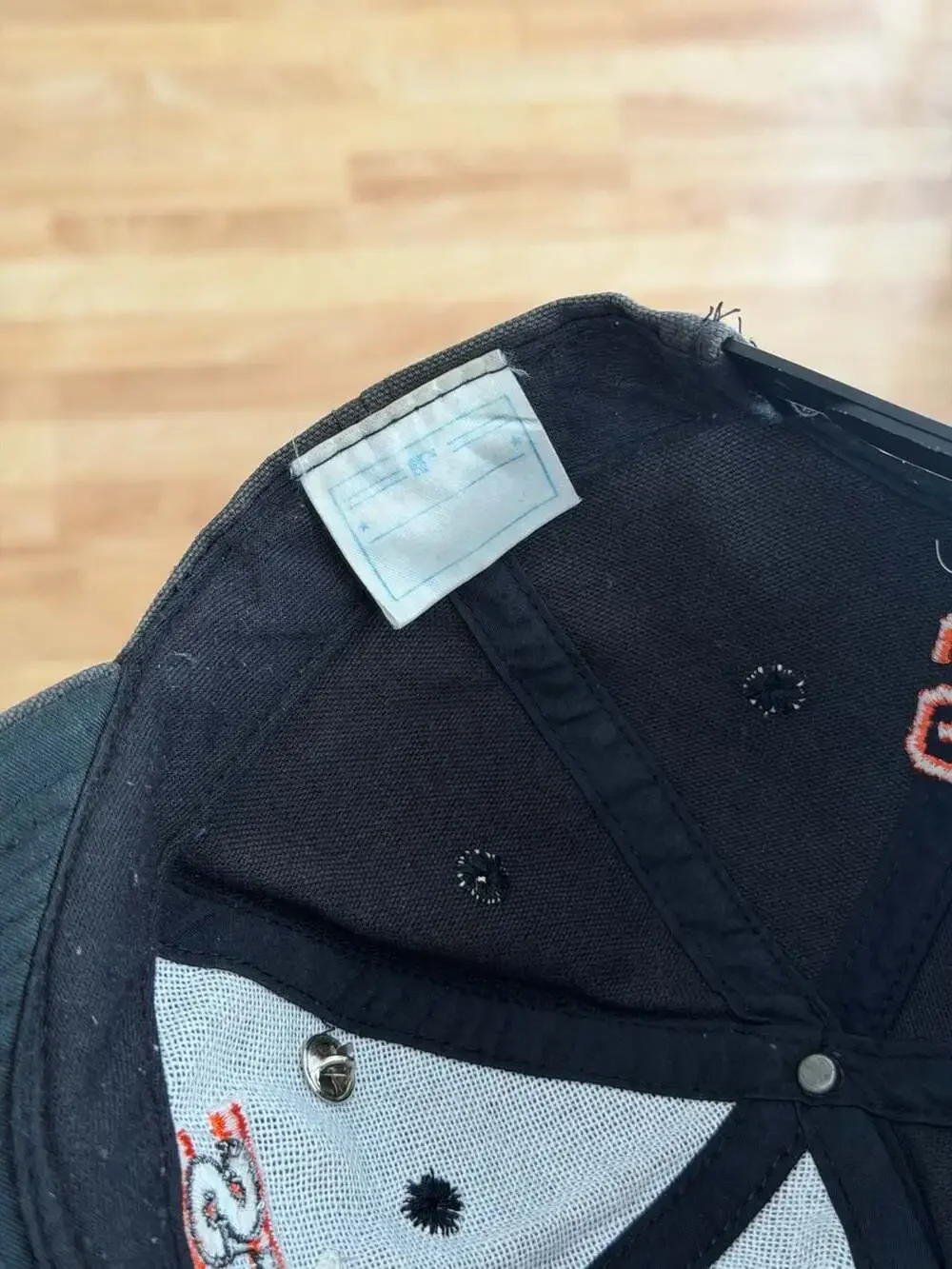 San Francisco Giants Nike Flex Fit Cap With 4 2002 Collector's Pins Barry Bonds